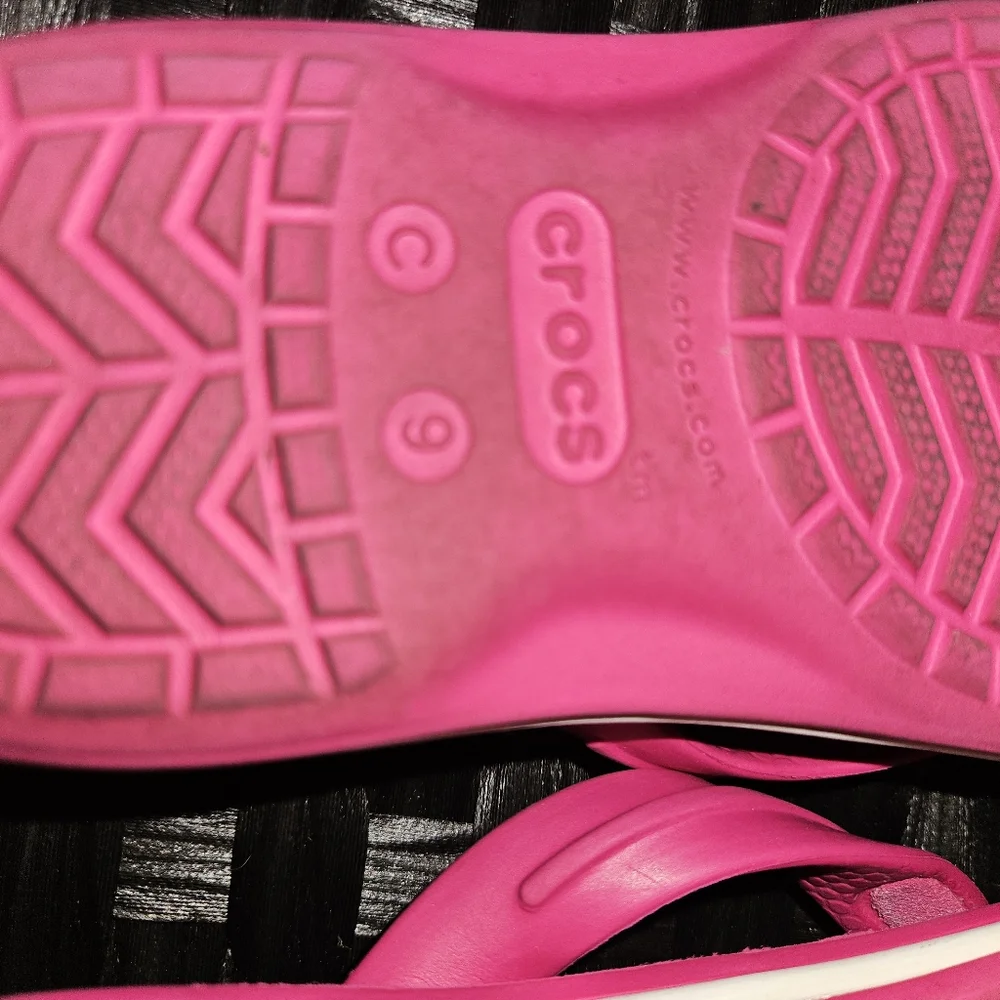 CROCS questions leave